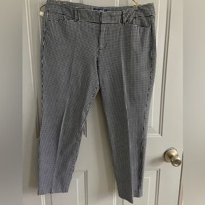 Old Navy Black and White Cropped Gingham Pants